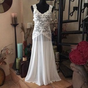 Vintage Victoria’s Chiffon Lace Bows Full Sweep Long Maxi Nightgown Slip Dress